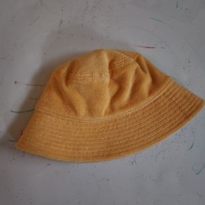 Wilfred Free Gander Bucket Hat